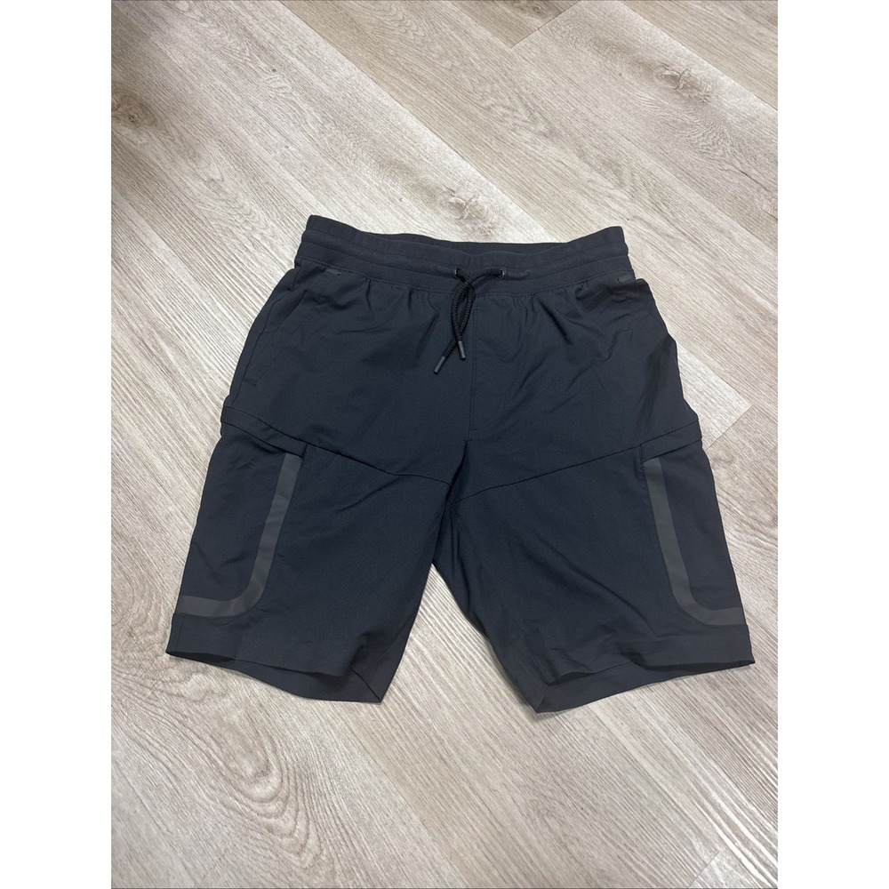 Under Armour Shorts Men Large Black UA Sportstyle Elite Cargo Athletic 10"Inseam
